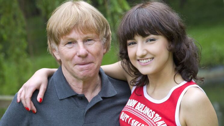 [Oldje] - Brunette Pussy and Cum - Suzy Rainbow - Felix