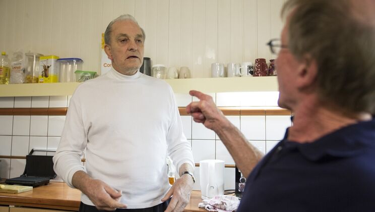 [Oldje] - Big Cock for Young Maid - John - David - Teressa Bizarre