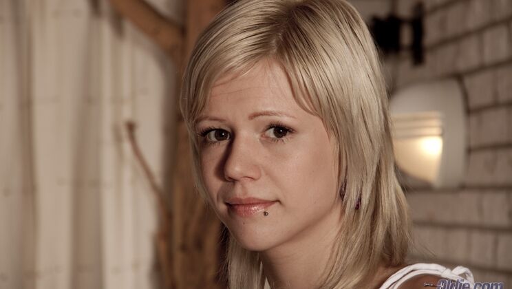 [Oldje] - Blonde Gives Adam a Handjob and Blowjob