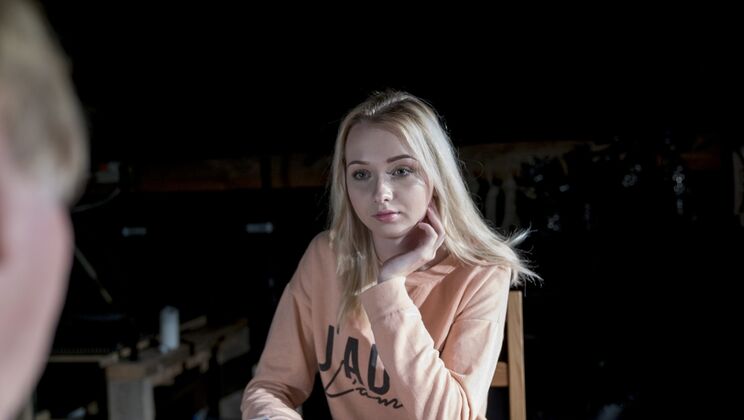 [Oldje] - Felix Gives Martha a Close Up Cumshot - Felix - Martha