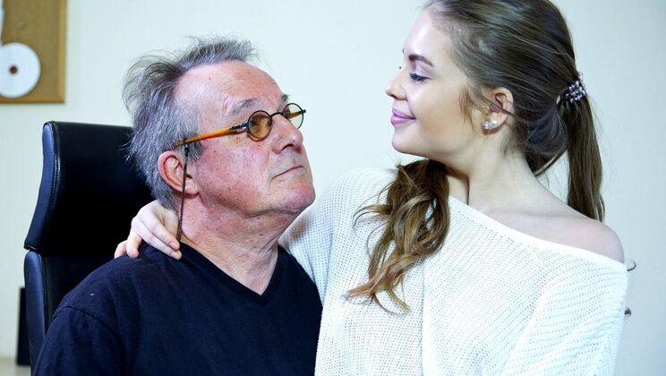 [Oldje] - Young and Old: A Forbidden Office Romance - Alessandra Jane - Harry