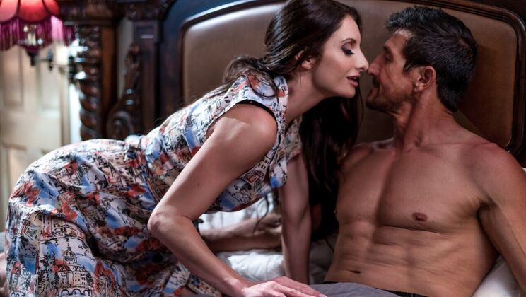 Big Cock, Bigger Desire: Silvia Saige's Multiple Encounters