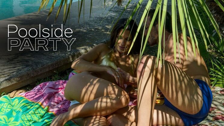 [JoyBear] - By the Pool Fun - Alexa Tomas - Joel Tomas