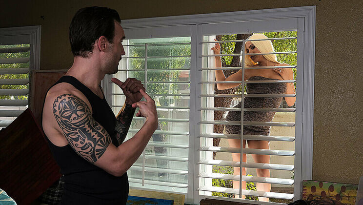 Handjob and Ball Licking with Petite Luna Star