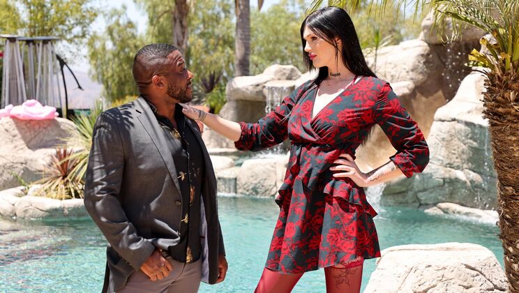 Nicole Korsakova Gets Fucked by Trans Sugar Baby