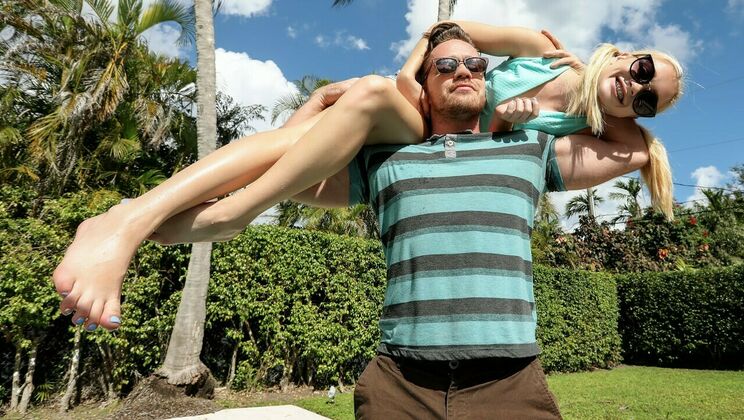 [Don'tBreakMe] - Athletic Blonde Rides Big Dick in Cowgirl - Anastasia Knight - Kyle Mason