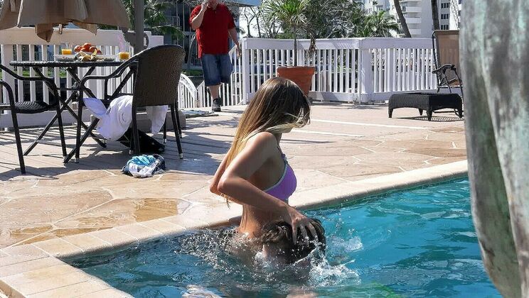 Petite Amateur with Piercing Gets Fucked