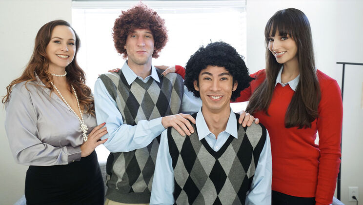 [MomSwap] - Spanish Stepmoms in Wild Foursomes