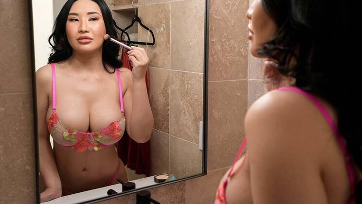 [MomIsHorny] - Asian Stepmom MomIsHorny for Fuck - Johnny Love - Suki Sin