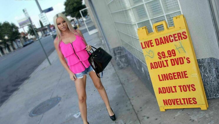 [GloryHole] - Blonde Teen Rachele Richey Gets Anal