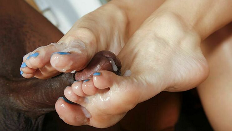 Cassidy Klein Foot Fetish