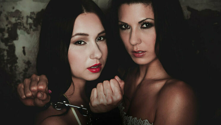 [SexArt] - Beautiful Sex with Alexa Tomas and Taylor - Taylor Sands - Alexa Tomas