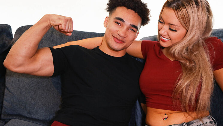 [HotGuysFuck] - Shaved Pussy, Big Cock: Francesca Rossi's Debut