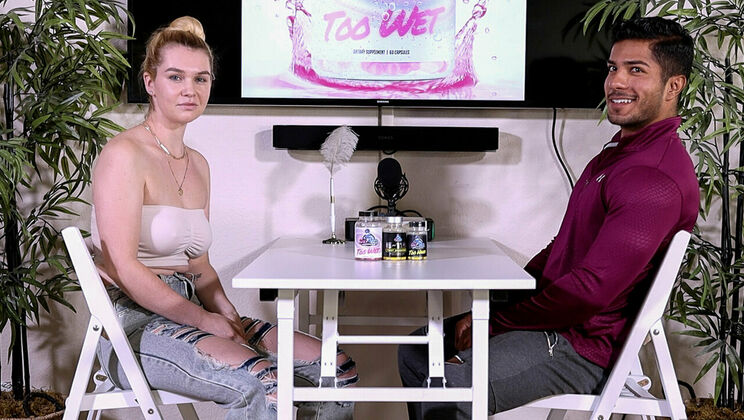 [HotGuysFuck] - Layla Quinn's Gigantic Breasts Leave Carter Andrews Speechless - Layla Quinn - Carter Andrews