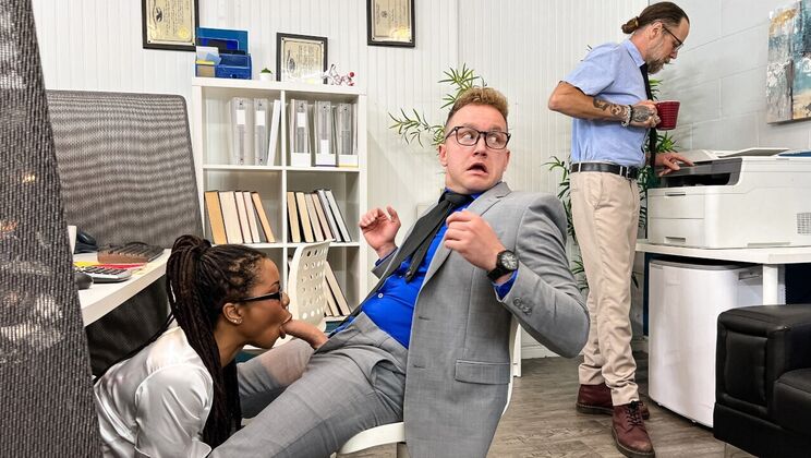 [WorkMeHarder] -  Brunette Beauty Takes a Big Cock - Kira Noir - Van Wylde