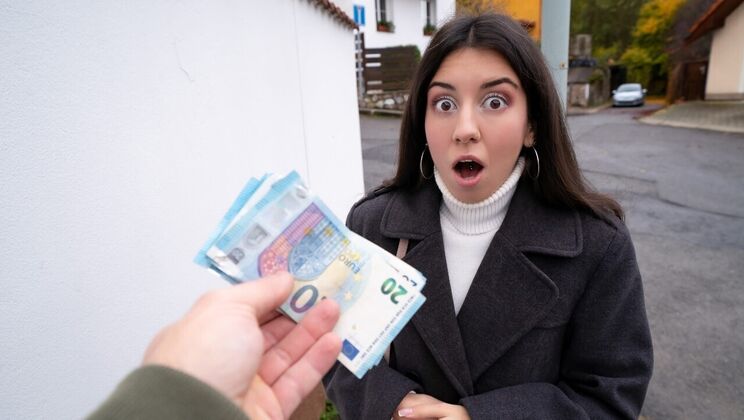 [PublicAgent] -  Small Housekeeper Enjoys Deepthroat Blowjob 