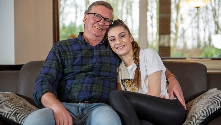 [Oldje] - Striptease Tease before the Act - Nicole Sweet - Henk