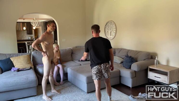 [HotGuysFuck] - Blowjob and Doggystyle with Molly Mae - Molly Mae - Mike Beaumonte