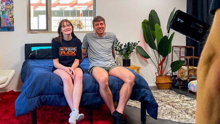 [HotGuysFuck] - Russian Stud and Sammy Scott Engage in Pussy Licking - Sammy Scott - Dexter Quinn