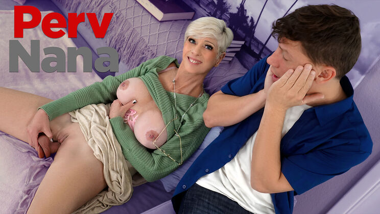 Skinny Mature in Bra and Thong Sucks Deep