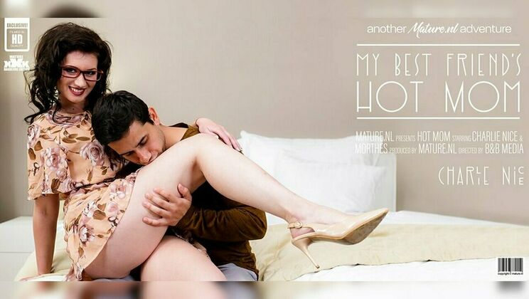 [Mature.nl] - Sexy Glasses-Wearing Mom in Hardcore Sex