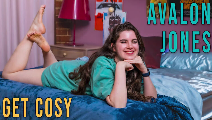 [GirlsOutWest] - Pale Australian Girl Avalon Jones Gets Busy - Avalon Jones