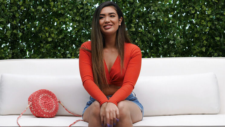 [NetGirl] - Ava's Creampie Doggystyle - Ava