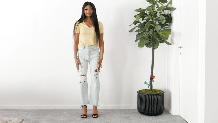 [CastingCouchHD] - Mella's Audition - A Cumshot Extravaganza - Mella