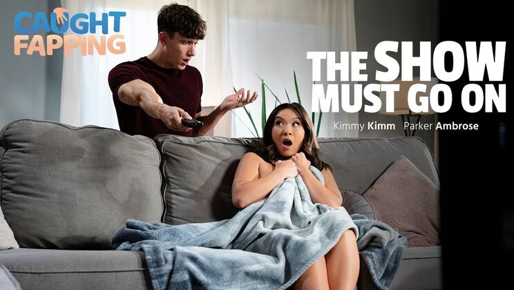 [CaughtFapping] - Kimmy Kimm's Petite Pussy Gets Licked - Kimmy Kimm - Parker Ambrose