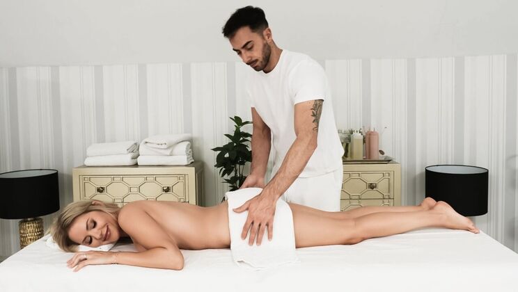 [RKPrime] - Massage Leads to Hardcore Fuck – Maya Rose Takes It All - Maya Rose - Francis X