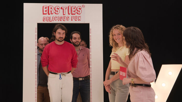 [Ersties] - Tinder Meets Real Life 3