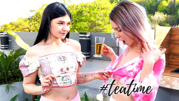 Sweet Teen Brunettes Alice & Virgin Enjoy Pussy Licking