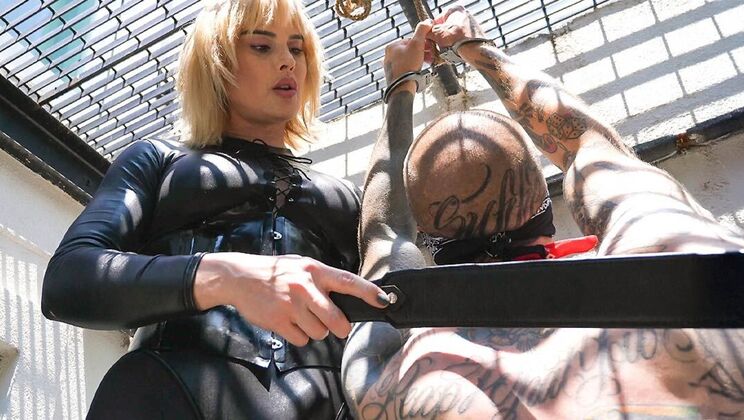 [Submissed] - Blonde BDSM: alley flogging and denial - Lucy Heart - Heavy