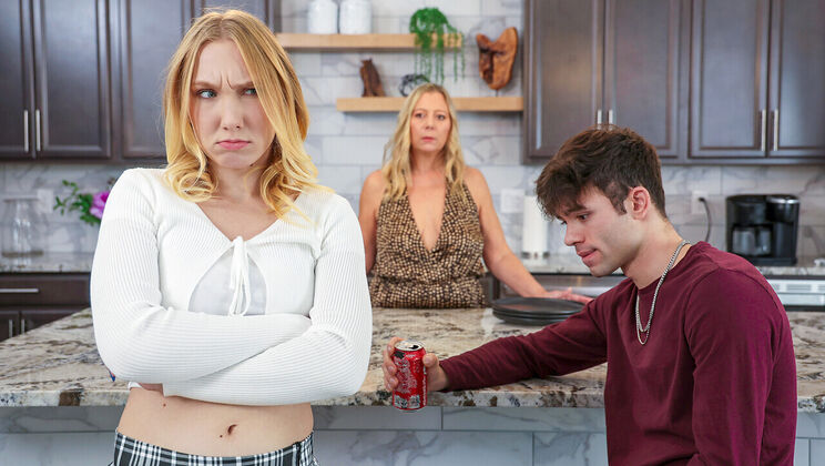 [StepSiblingsCaught] - Enzo East Fucks Mckenna Lynn Rough - Step Fantasy Full Scene - Mckenna Lynn - Enzo East