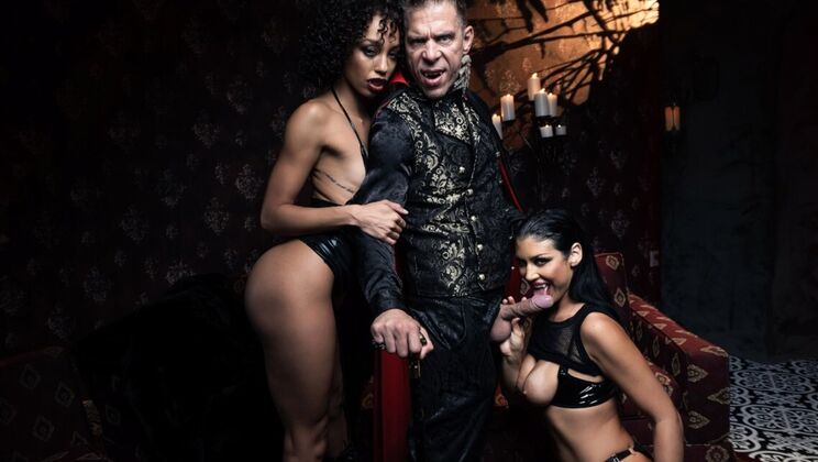 [DigitalPlayground] - Silver Stunners: A Juicy Threesome - Mick Blue - Alexis Tae - Queenie Sateen