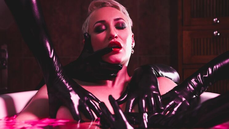 [DigitalPlayground] - Passionate 69 and Fisting with Two Enhanced Body Women - Bonnie Rotten - Ryan Keely