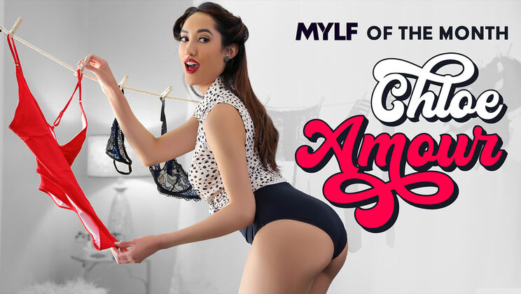 Chloe Amour in Lace Bra Gets Spanked and Squirted