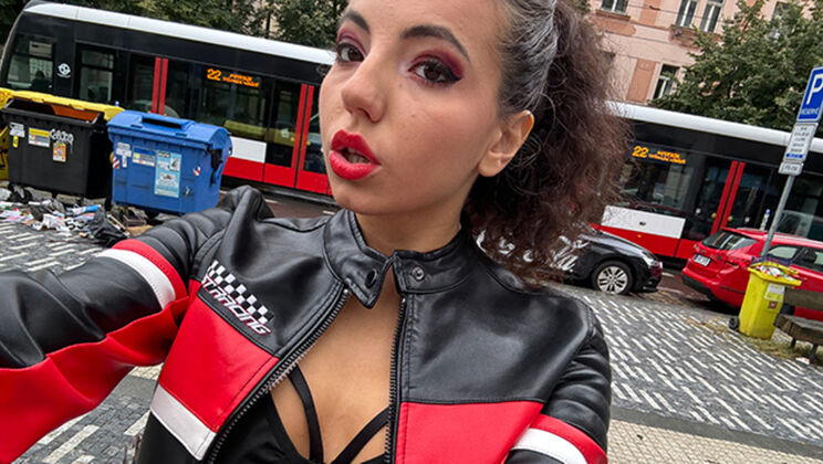 Mini Mitzi aka Mitz X Femdom With Big Cock