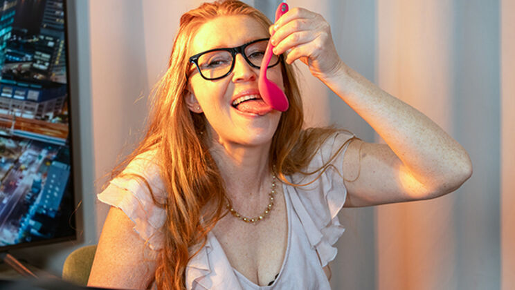 Redhead Showhost Lenka Gives New Cameraman a Blowjob