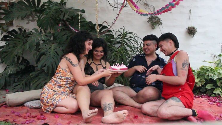 Spanish Lesbian Foursome: Lina, Luna, Gin & Jano Masturbate